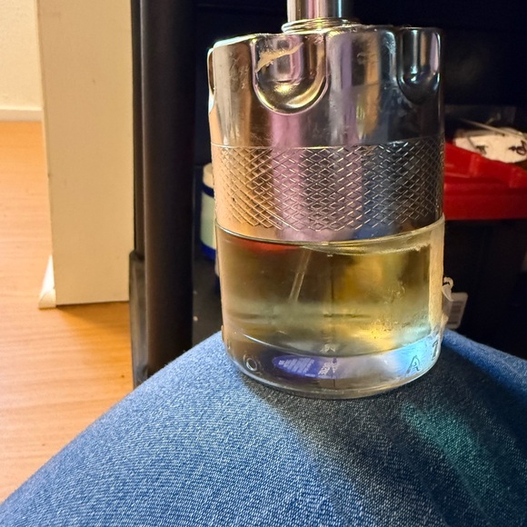 Azzaro Wanted - Picture 5 of 7